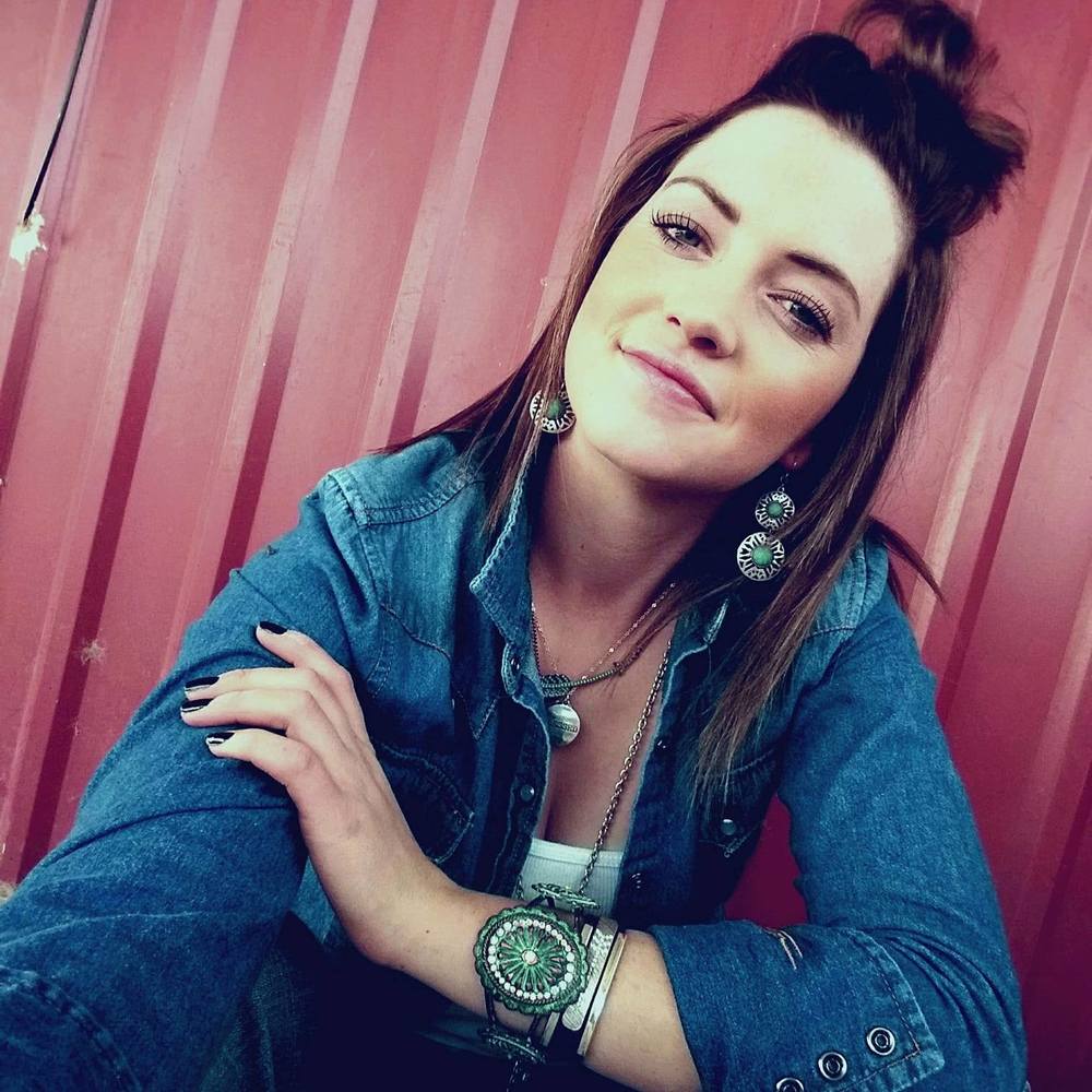 Meet your Posher, Grace